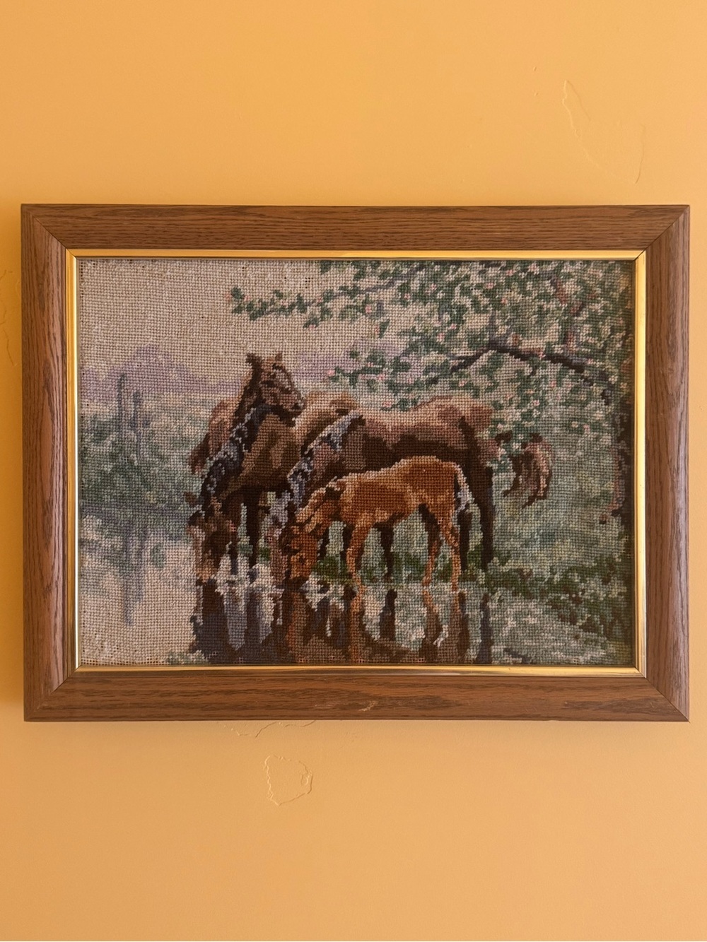 Vintage Framed Brown Horse Needlepoint 18.75x14